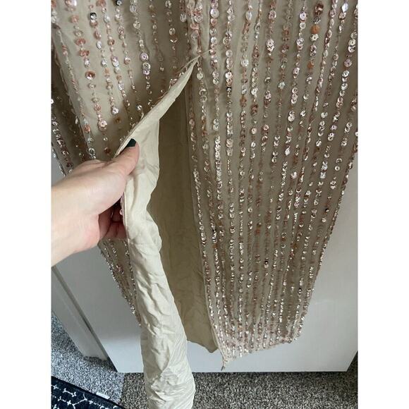 Mac Duggal 93603 Nude Sequined High Neck Sleeveless Column Gown Size8 - Picture 7 of 8